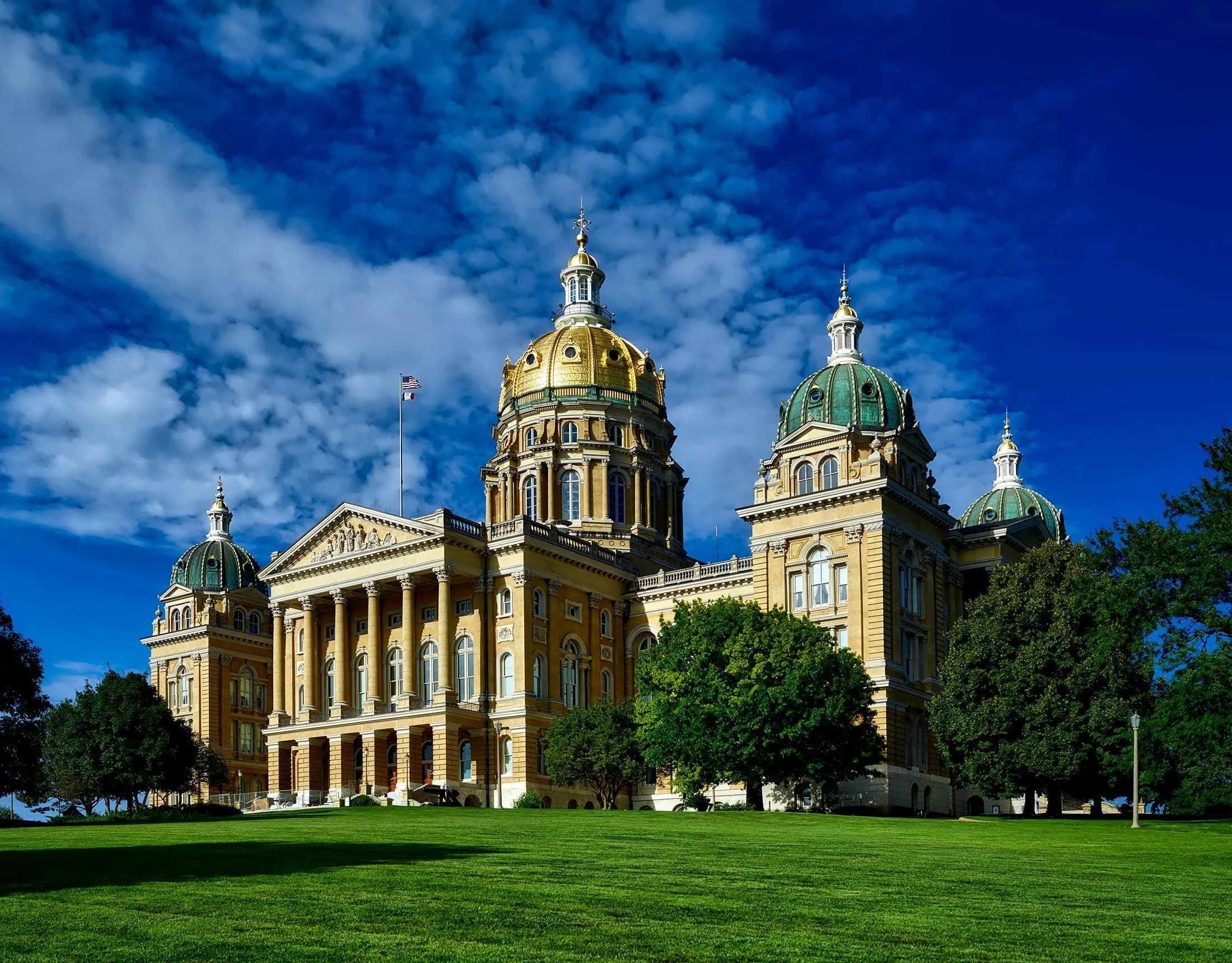 Iowa Legislators Strike at Shadow Betting Markets to Protect Local Punters and Tax Coffers - Regulatory iGaming news